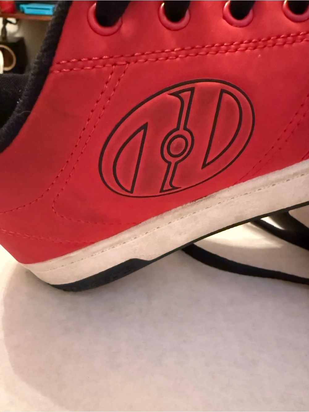 Heelys Red Black Wheeled Shoes Sneakers Size 4 Youth Roller Skate